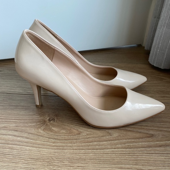 Kelly & Katie Tessa Pumps - Picture 3 of 5